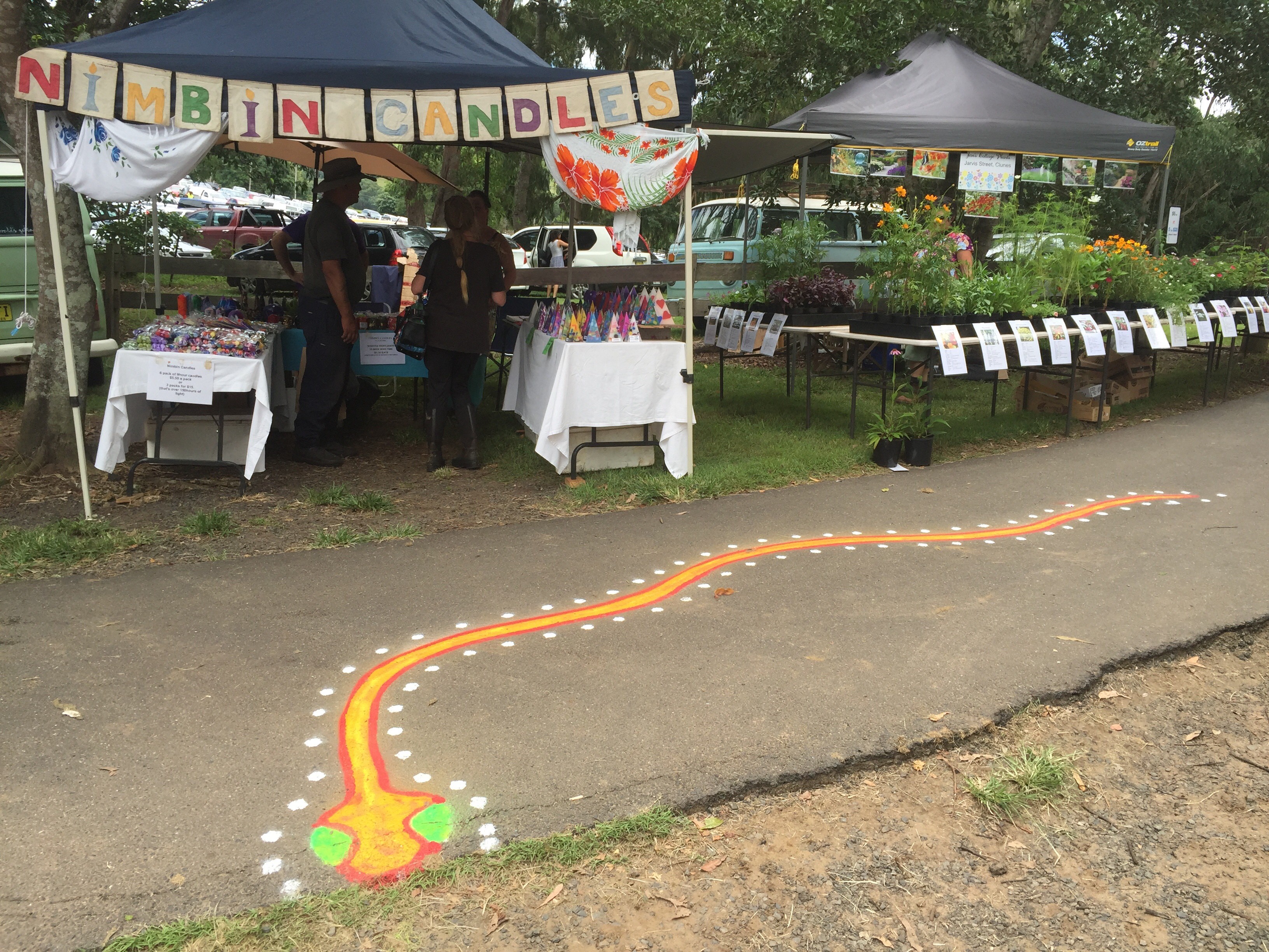 Craft, art and fresh produce merge at the local markets. Craft, art and fresh produce merge at the local markets.