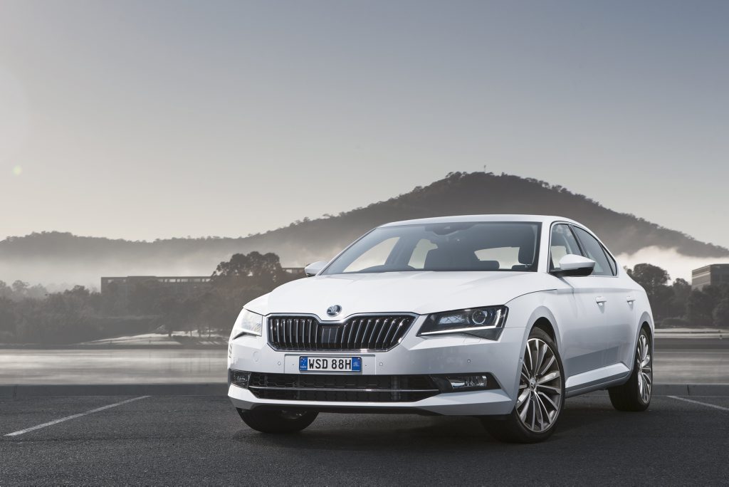 2016 Skoda Superb 206TSI. Photo: Contributed 2016 Skoda Superb 206TSI. Photo: Contributed
