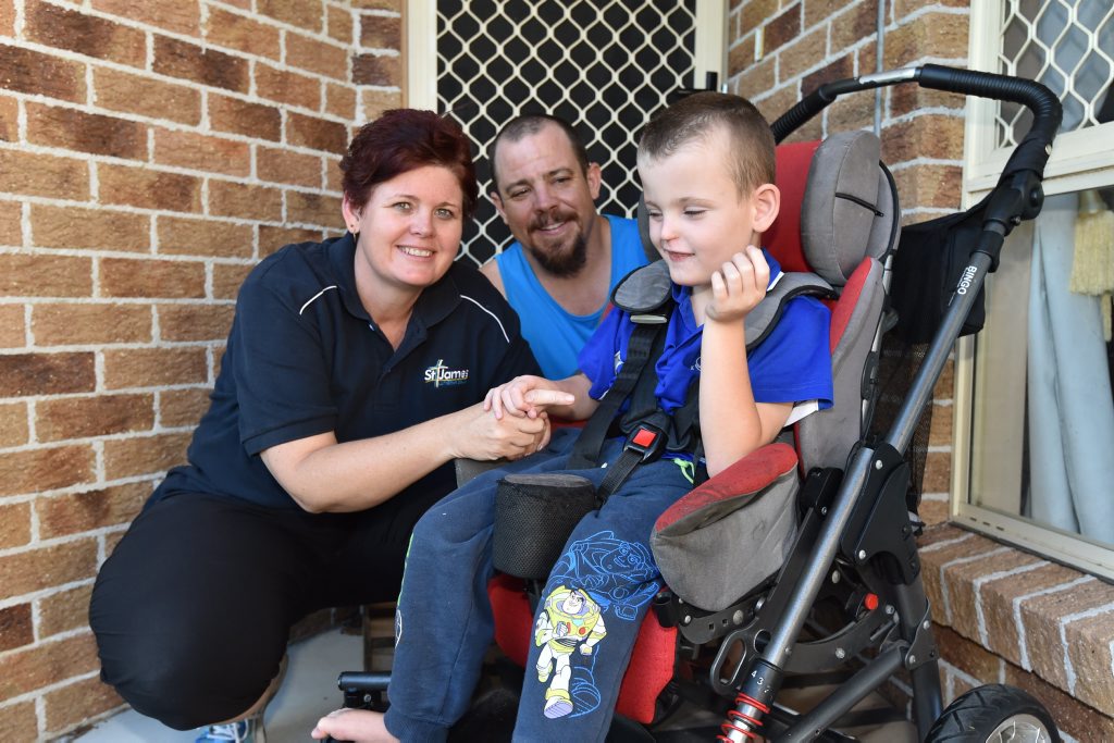 Donna and Cameron Harris and son Aedan. Photo: Alistair Brightman / Fraser Coast Chronicle Donna and Cameron Harris and son Aedan. Photo: Alistair Brightman / Fraser Coast Chronicle