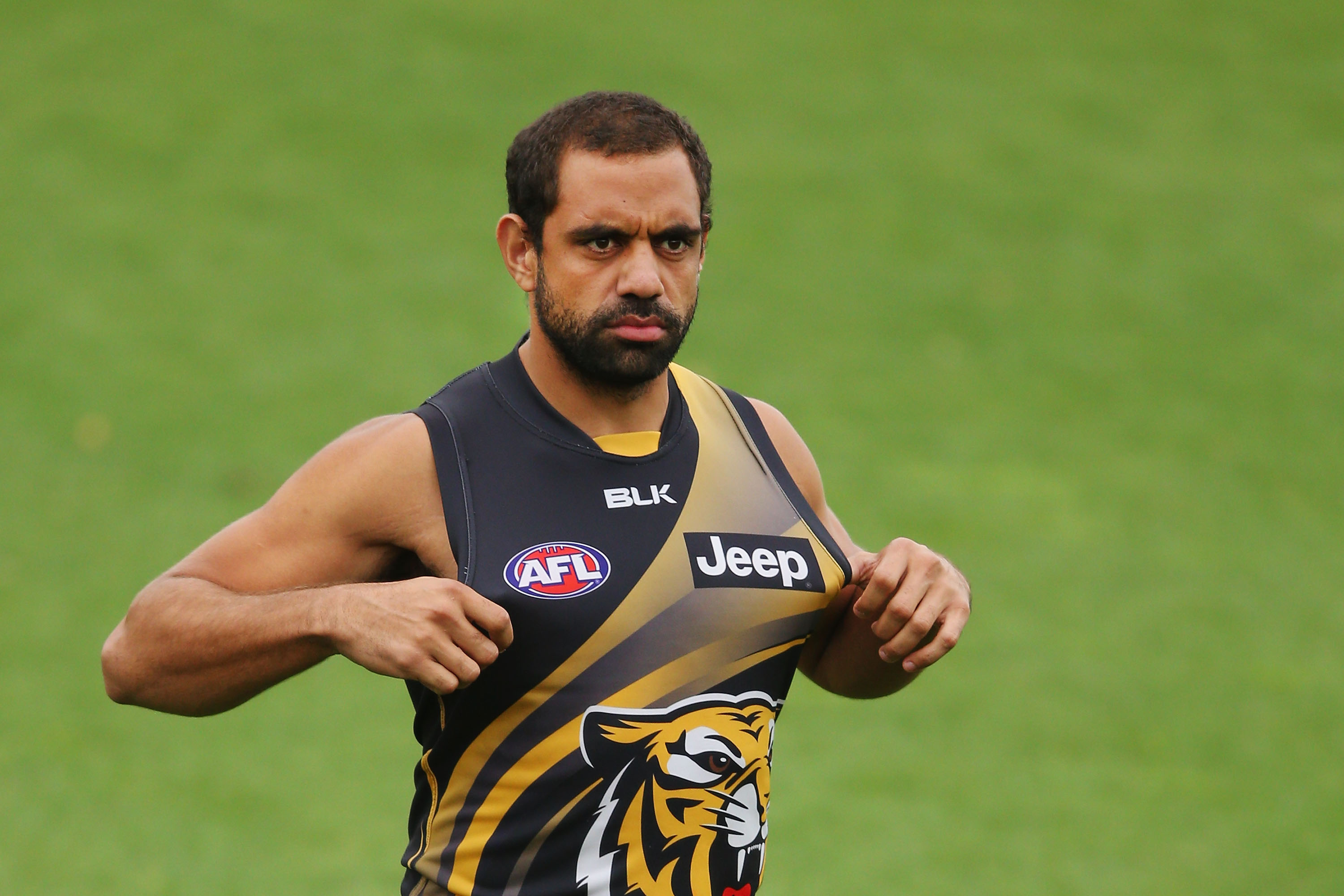 Chris Yarran's calf issues have followed him from Carlton to Richmond, and so too has criticism. Photo: Getty Images. Chris Yarran's calf issues have followed him from Carlton to Richmond, and so too has criticism. Photo: Getty Images.