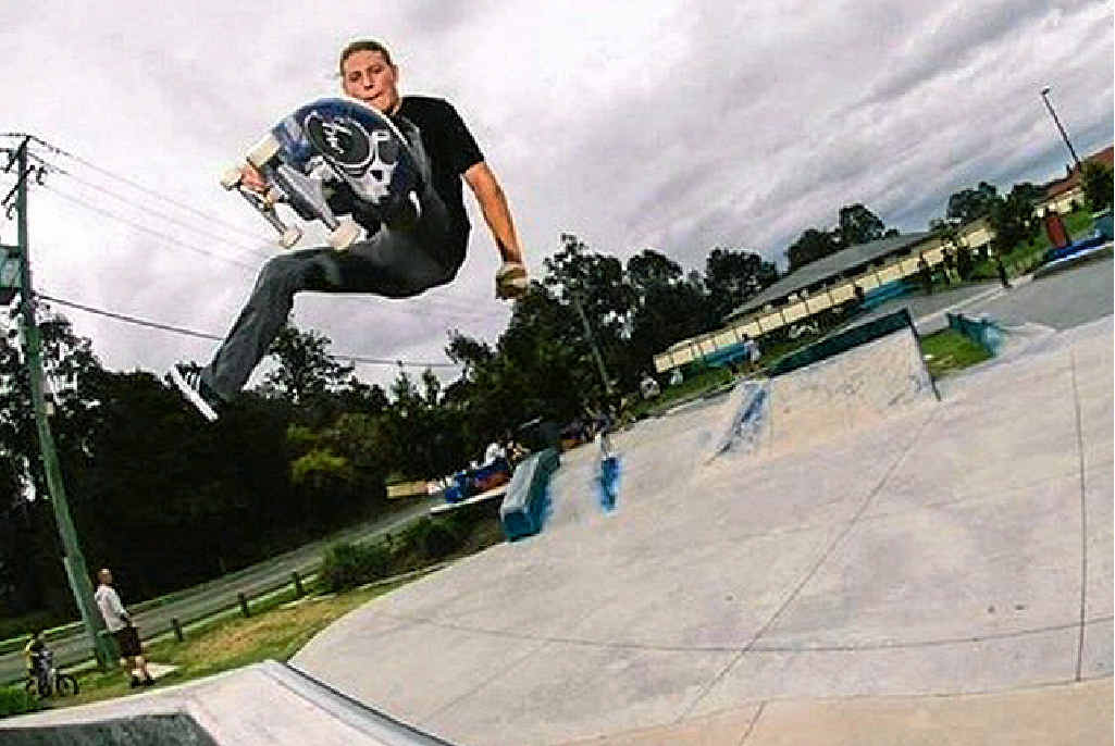 MATES HELPING: Morgan Winston moved from the Sunshine Coast to Canada to pursue his dreams, now he’s in hospital facing impossible medical bills. MATES HELPING: Morgan Winston moved from the Sunshine Coast to Canada to pursue his dreams, now he’s in hospital facing impossible medical bills.