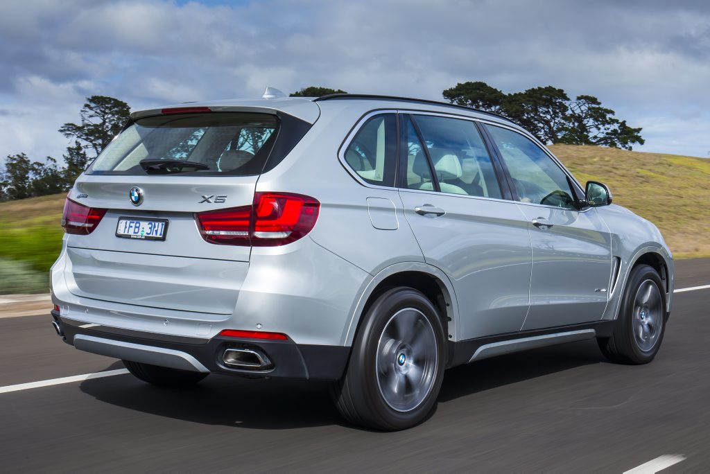 DECISIONS... BMW launches its plug-in hybrid X5 xDrive40e and prices it exactly the same as its diesel X5 40d stablemate. Dare to go electric...? DECISIONS... BMW launches its plug-in hybrid X5 xDrive40e and prices it exactly the same as its diesel X5 40d stablemate. Dare to go electric...?