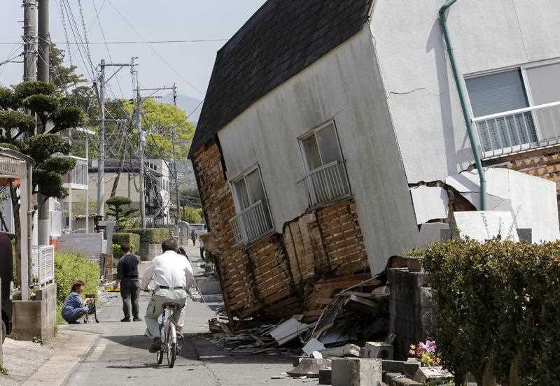 Authorities said at least nine people died and over 1,000 were injured by the earthquake, now named the Kumamoto Earthquake. Eight of the nine victims were reported in the town of Mashiki. Authorities said at least nine people died and over 1,000 were injured by the earthquake, now named the Kumamoto Earthquake. Eight of the nine victims were reported in the town of Mashiki.