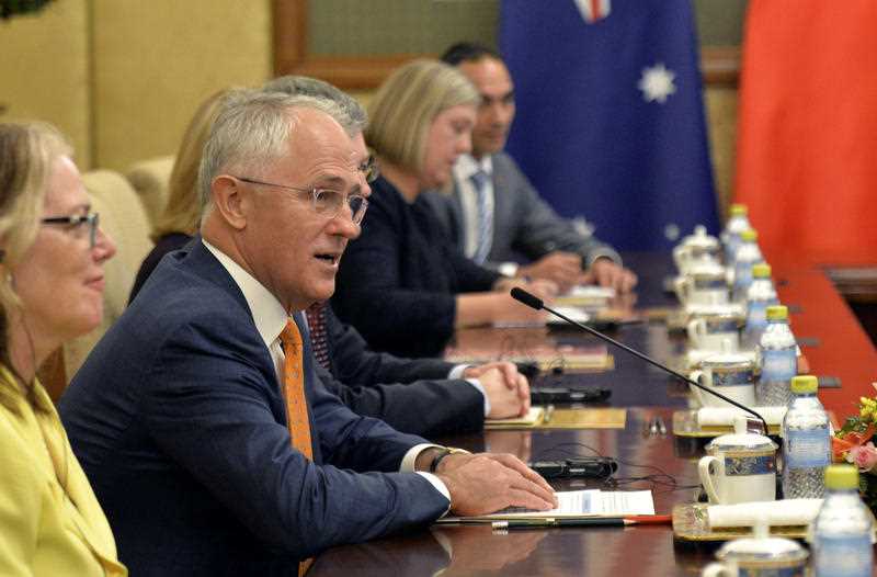 Australian Prime Minister Malcolm Turnbull, second left, talks with Chinese President Xi Jinping during a meeting at the Diaoyutai State Guesthouse in Beijing Friday, April 15, 2016 Australian Prime Minister Malcolm Turnbull, second left, talks with Chinese President Xi Jinping during a meeting at the Diaoyutai State Guesthouse in Beijing Friday, April 15, 2016