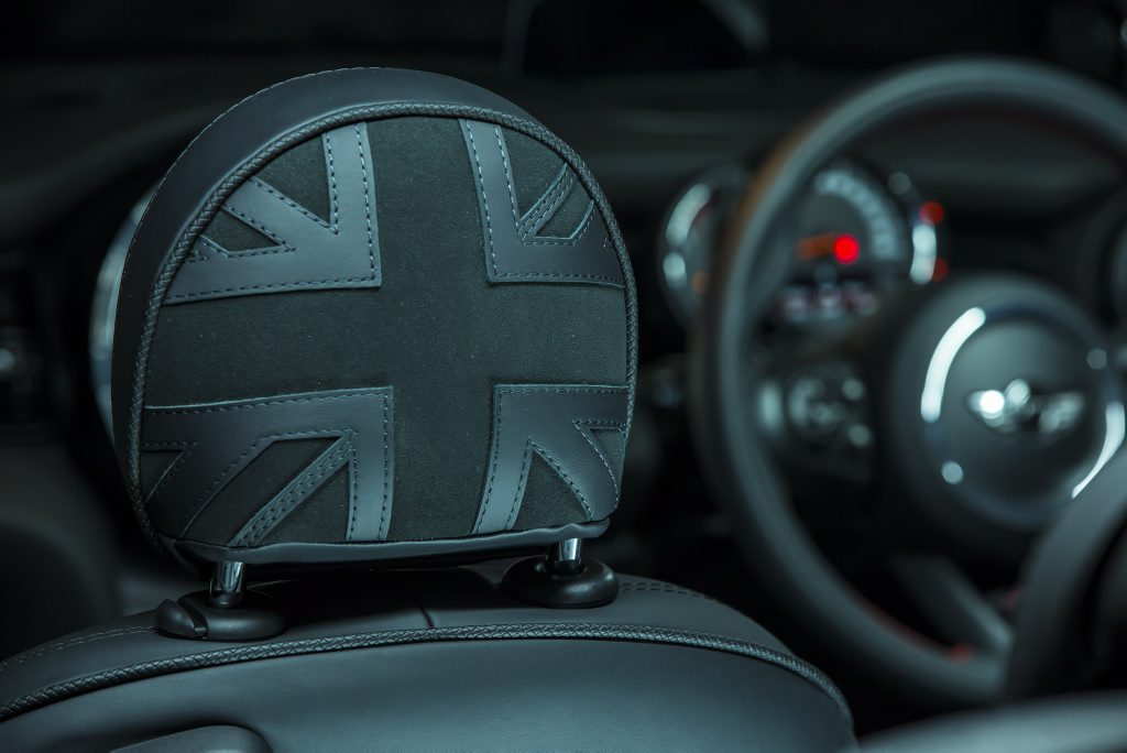 2016 Mini Cooper S Convertible. Photo: Mark Bean 2016 Mini Cooper S Convertible. Photo: Mark Bean