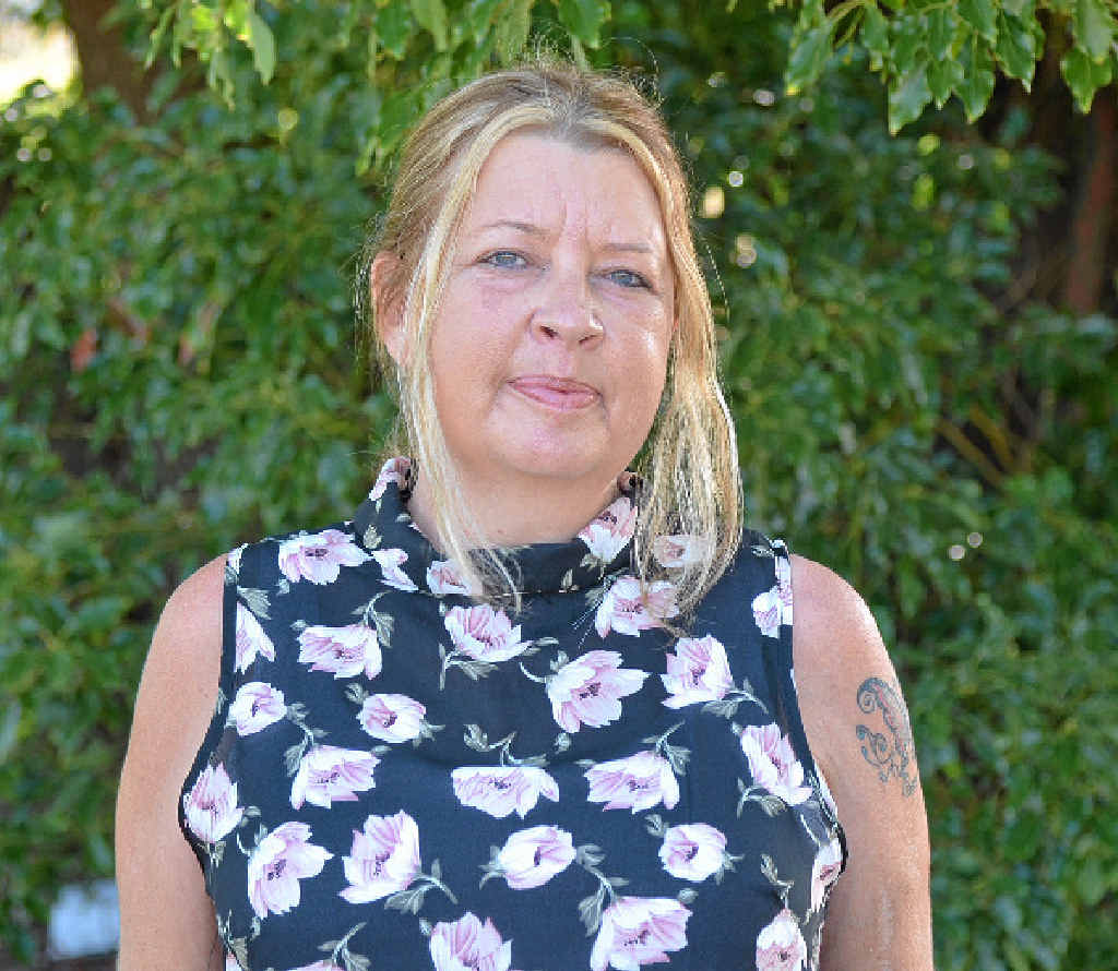RAISING FUNDS: Blackbutt woman Tracey Snell wants to give back to the Kingaroy dialysis unit. RAISING FUNDS: Blackbutt woman Tracey Snell wants to give back to the Kingaroy dialysis unit.