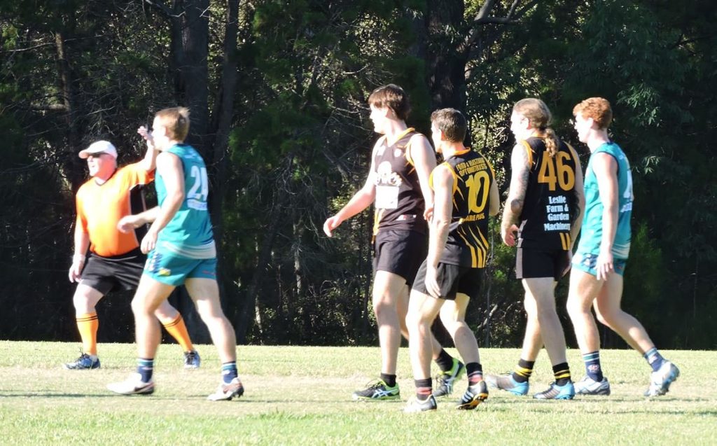 Coffs Breakers kept its chances of earning a double chance with a hard earned victory over Tweed Coast at Byron Bay.