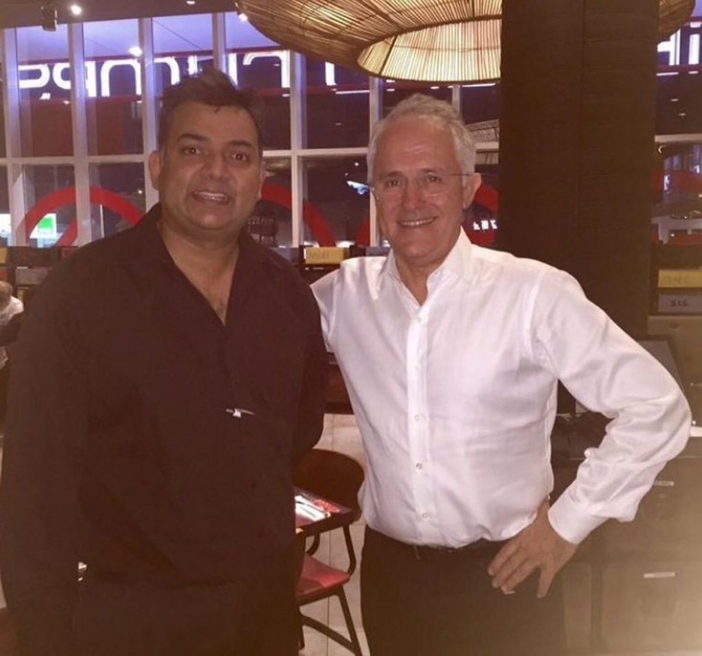 PM Malcolm Turnbull poses for a picture after eating at Ribs and Rumps in Rockhampton. Photo: Facebook PM Malcolm Turnbull poses for a picture after eating at Ribs and Rumps in Rockhampton. Photo: Facebook