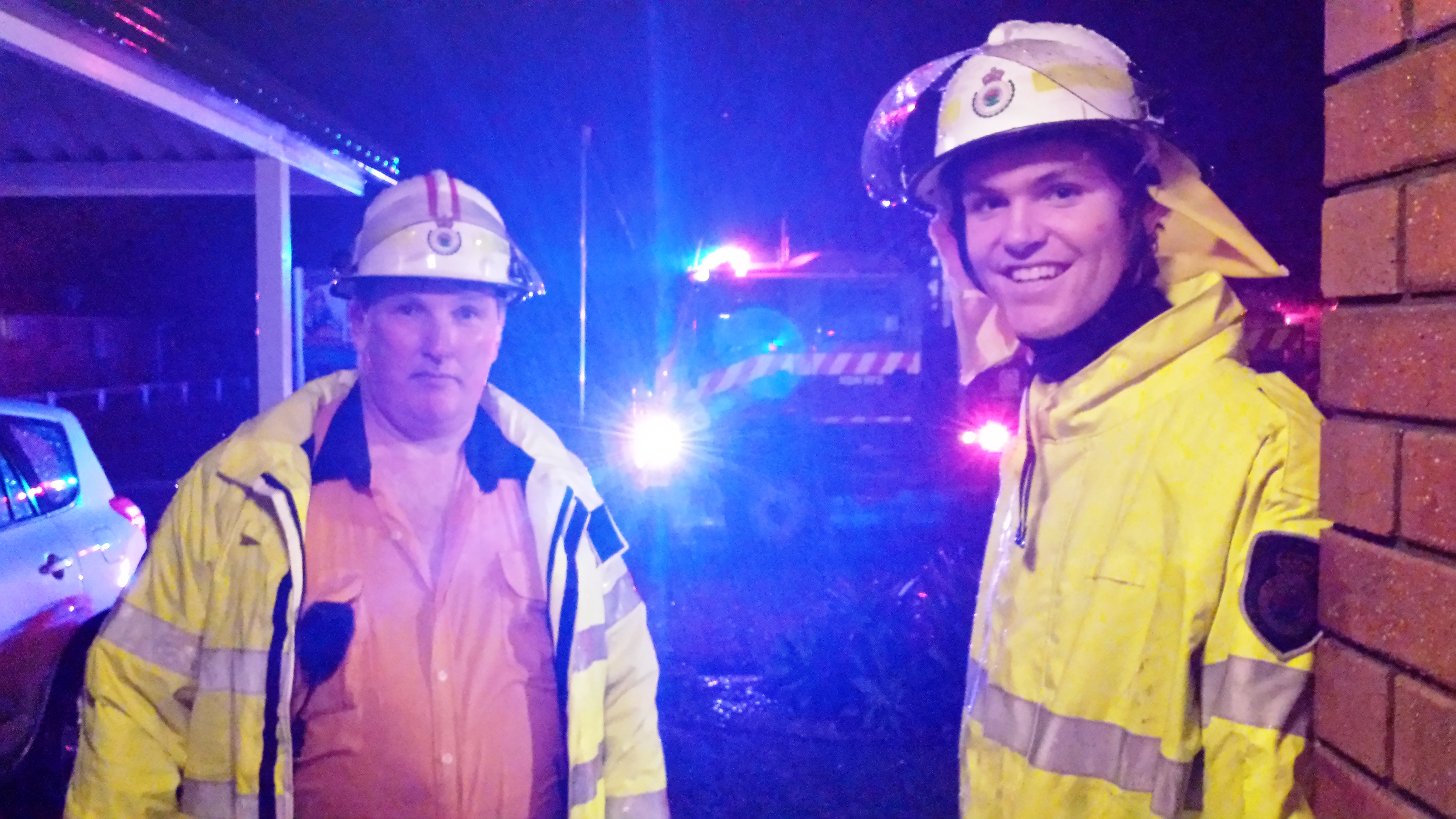 SES crews evacuated homes in Coffs Harbour tonight SES crews evacuated homes in Coffs Harbour tonight