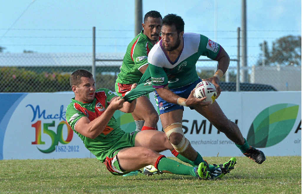 SELECTED: Brahmans’ Ivan Petelo looking for an offload in a match for the Whitsunday Brahmans. Photo Tony Martin / Daily Mercury SELECTED: Brahmans’ Ivan Petelo looking for an offload in a match for the Whitsunday Brahmans. Photo Tony Martin / Daily Mercury