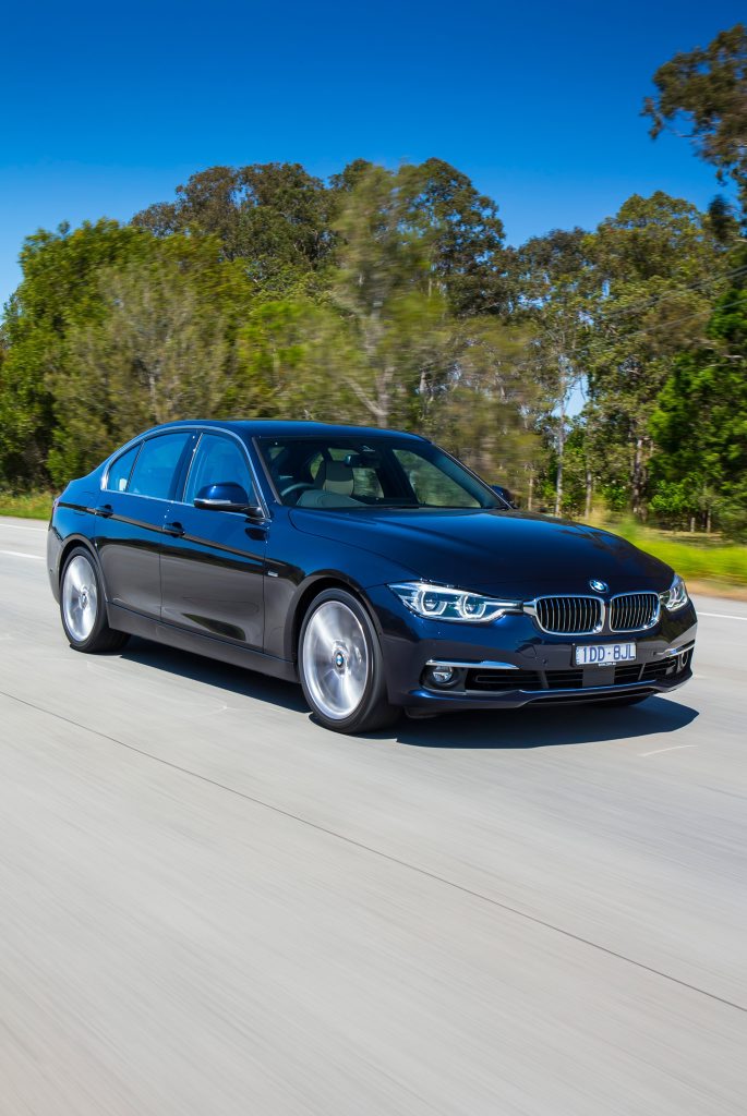 The power-packed BMW 340i. The power-packed BMW 340i.