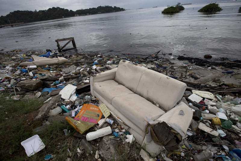 The troubled waters of Guanabara Bay have made news for the wrong reasons, with an independent study by The Associated Press showing high levels of viruses and sometimes bacteria from human sewage. There have also been unsightly buildups of trash. The troubled waters of Guanabara Bay have made news for the wrong reasons, with an independent study by The Associated Press showing high levels of viruses and sometimes bacteria from human sewage. There have also been unsightly buildups of trash.