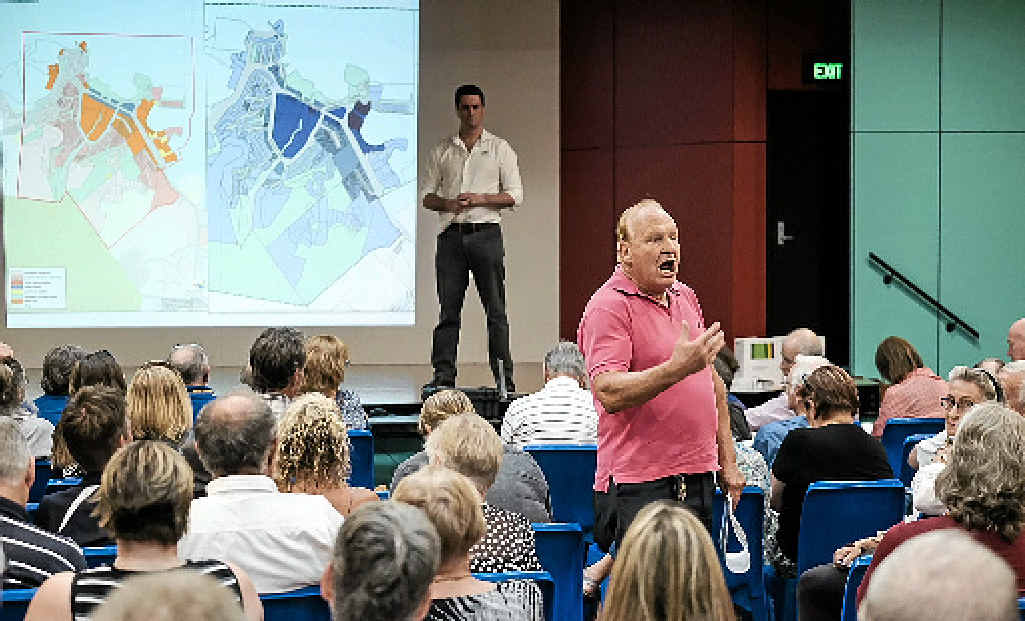 OUTRAGE: Fight for Airlie’s Roger Down expressing the anger felt over Whitsunday Regional Council’s previously proposed draft planning scheme at a meeting in September 2015. OUTRAGE: Fight for Airlie’s Roger Down expressing the anger felt over Whitsunday Regional Council’s previously proposed draft planning scheme at a meeting in September 2015.