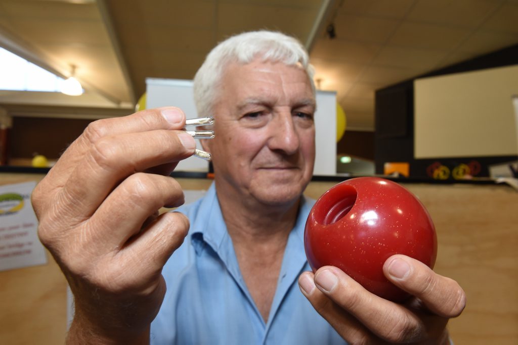 Time capsules DNA inventor Brian Anson-Smith said this ball can keep DNA in optimum condition for 10,000 years. Time capsules DNA inventor Brian Anson-Smith said this ball can keep DNA in optimum condition for 10,000 years.