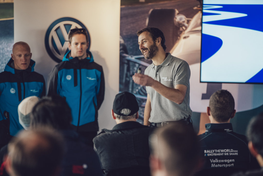 Volkswagen Driving Experience. Volkswagen Driving Experience.