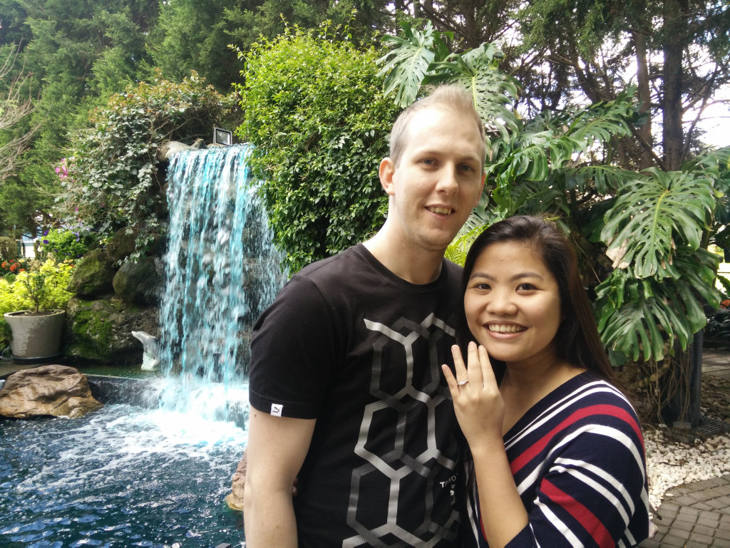 Adrian Dinsmore proposed to Ana Jimenez using a drone.