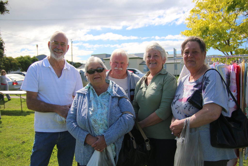 John Fogarty Pam Flint Glen Flint Janace Fogarty And Joyce Buy Photos Online Observer https www gladstoneobserver com au photos buy 2014693