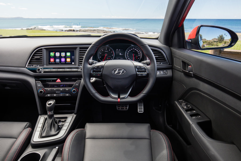 2016 Hyundai Elantra SR Turbo.Photo: Mark Bramley. 2016 Hyundai Elantra SR Turbo.Photo: Mark Bramley.