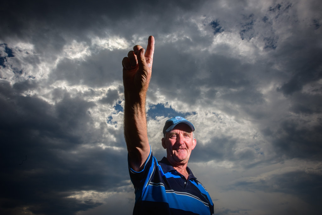 Umpire Bruce Baxter will officiate the Thunder conference final at the Regional Big Bash to be held at the SCG. Umpire Bruce Baxter will officiate the Thunder conference final at the Regional Big Bash to be held at the SCG.