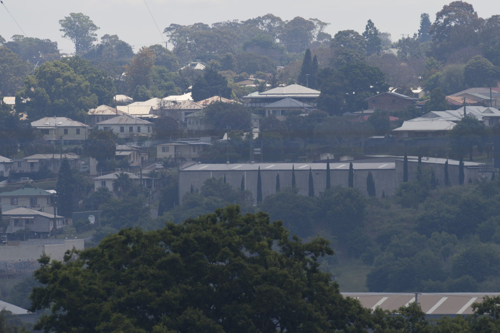 Haze blankets Toowoomba, as seen from Commonwealth Oval, caused by fire at Ravensbourne, Sunday, October 30, 2016. Haze blankets Toowoomba, as seen from Commonwealth Oval, caused by fire at Ravensbourne, Sunday, October 30, 2016.