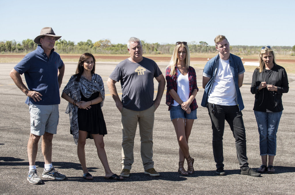 David Oldfield, Natalie Imbruglia, Ian 'Dicko' Dickson, Renae Ayris, Tom Ballard and Nicki Wendt in a scene from the TV series First Contact. David Oldfield, Natalie Imbruglia, Ian 'Dicko' Dickson, Renae Ayris, Tom Ballard and Nicki Wendt in a scene from the TV series First Contact.