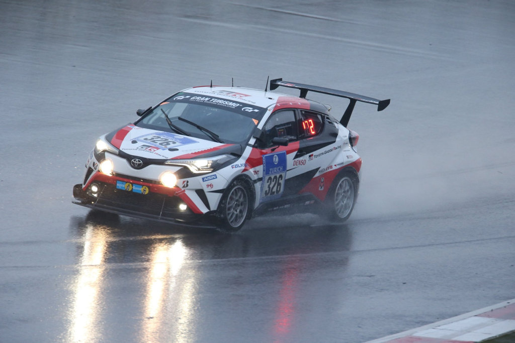Toyota C-HR taking part in the 2016 Nurburgring 24 Hours Toyota C-HR taking part in the 2016 Nurburgring 24 Hours