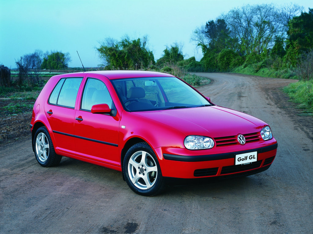 GOOD GOLF: The Mk4 (1997-2003) Volkswagen Golf is a decent buy for those on a budget, with good ones available for under $4000. GOOD GOLF: The Mk4 (1997-2003) Volkswagen Golf is a decent buy for those on a budget, with good ones available for under $4000.