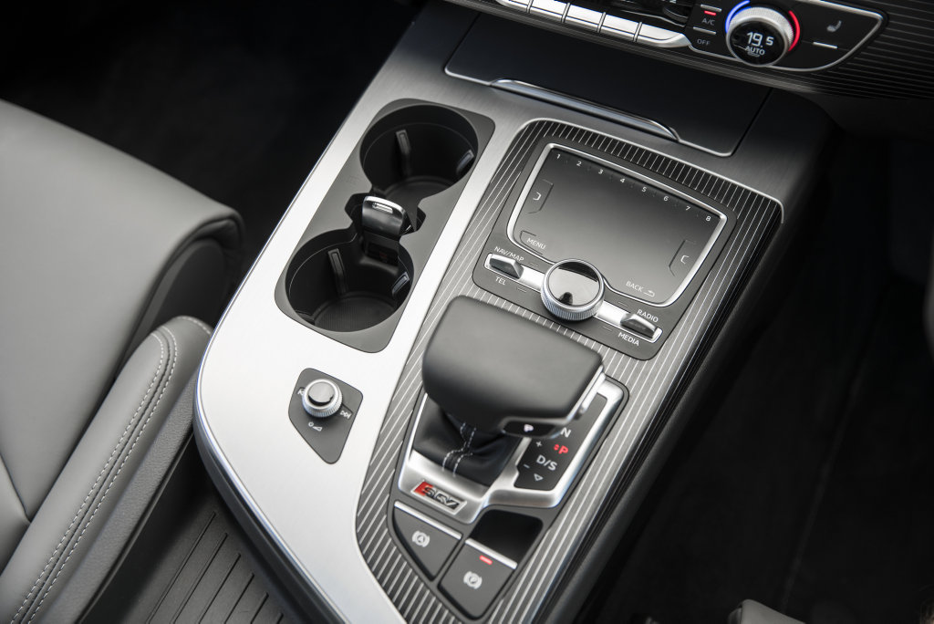 2016 Audi SQ7 TDI 2016 Audi SQ7 TDI