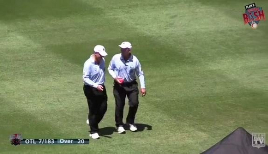 Umpires Wayne Allan and Bruce Baxter exit the field after the first innings of the Plan B Regional Big Bash Thunder Conference final. Umpires Wayne Allan and Bruce Baxter exit the field after the first innings of the Plan B Regional Big Bash Thunder Conference final.