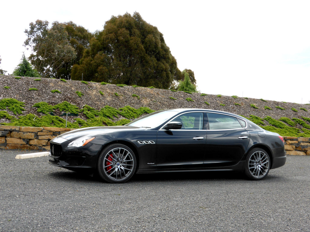 2017 Maserati Quattroporte GTS GranLusso 2017 Maserati Quattroporte GTS GranLusso