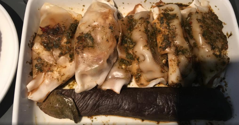 Qantas gives new meaning to 'food porn'