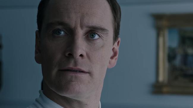 Michael Fassbender reprises his role as David. Michael Fassbender reprises his role as David.