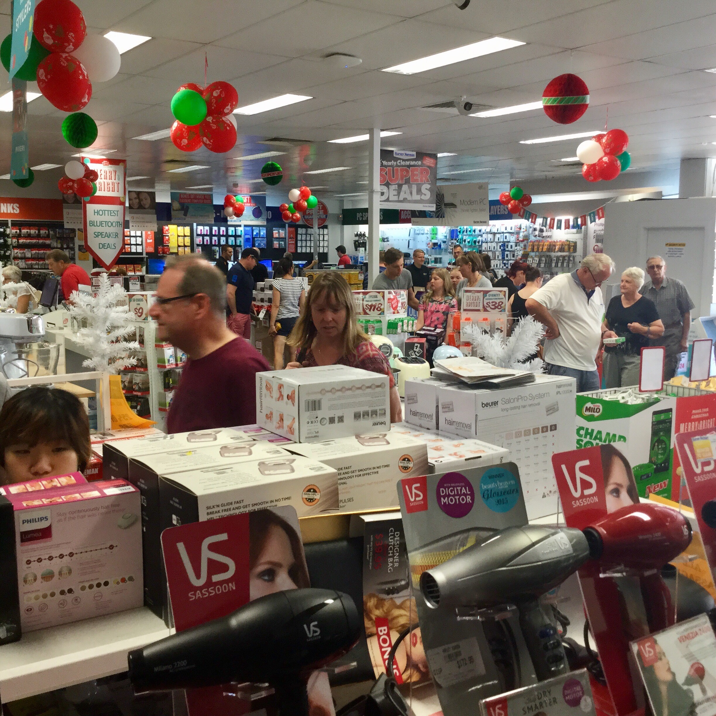 People flood into Harvey Norman Warwick for the Boxing Day sales. People flood into Harvey Norman Warwick for the Boxing Day sales.