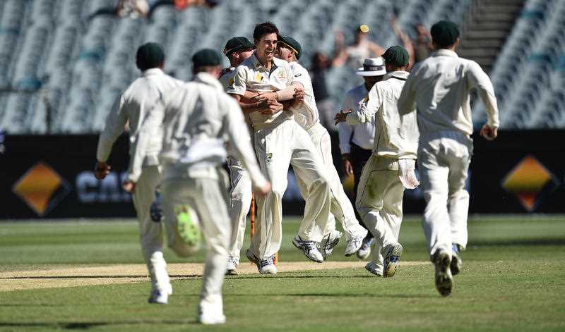 Australin players react after defeating Pakistan in the Boxing Day test match between Australia and Pakistan at the MCG in Melbourne, Friday, Dec. 30, 2016. Australin players react after defeating Pakistan in the Boxing Day test match between Australia and Pakistan at the MCG in Melbourne, Friday, Dec. 30, 2016.