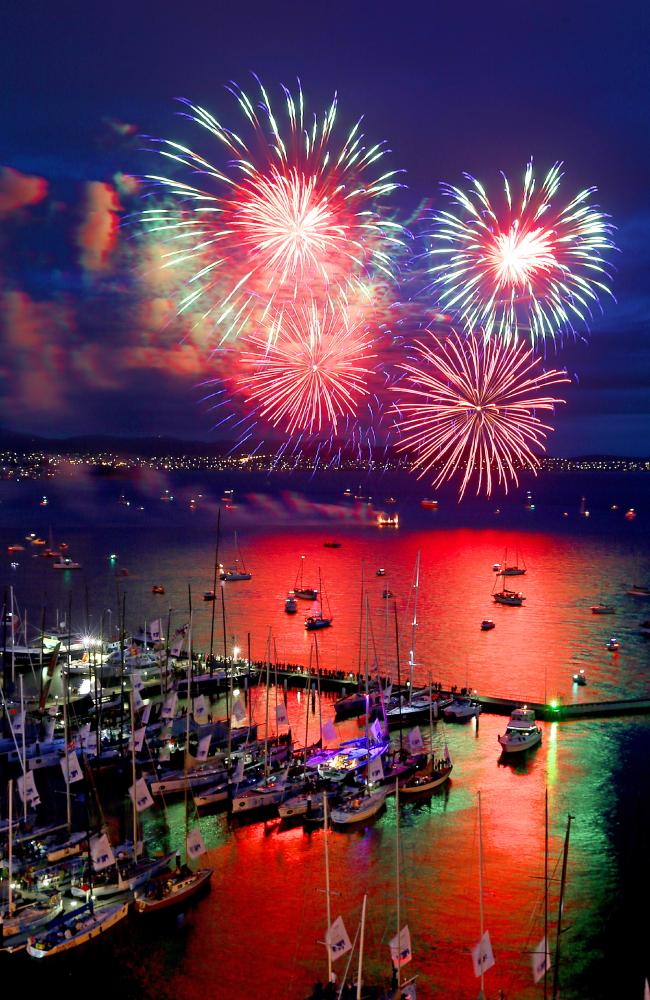 NYE fireworks on the Hobart waterfront. NYE fireworks on the Hobart waterfront.