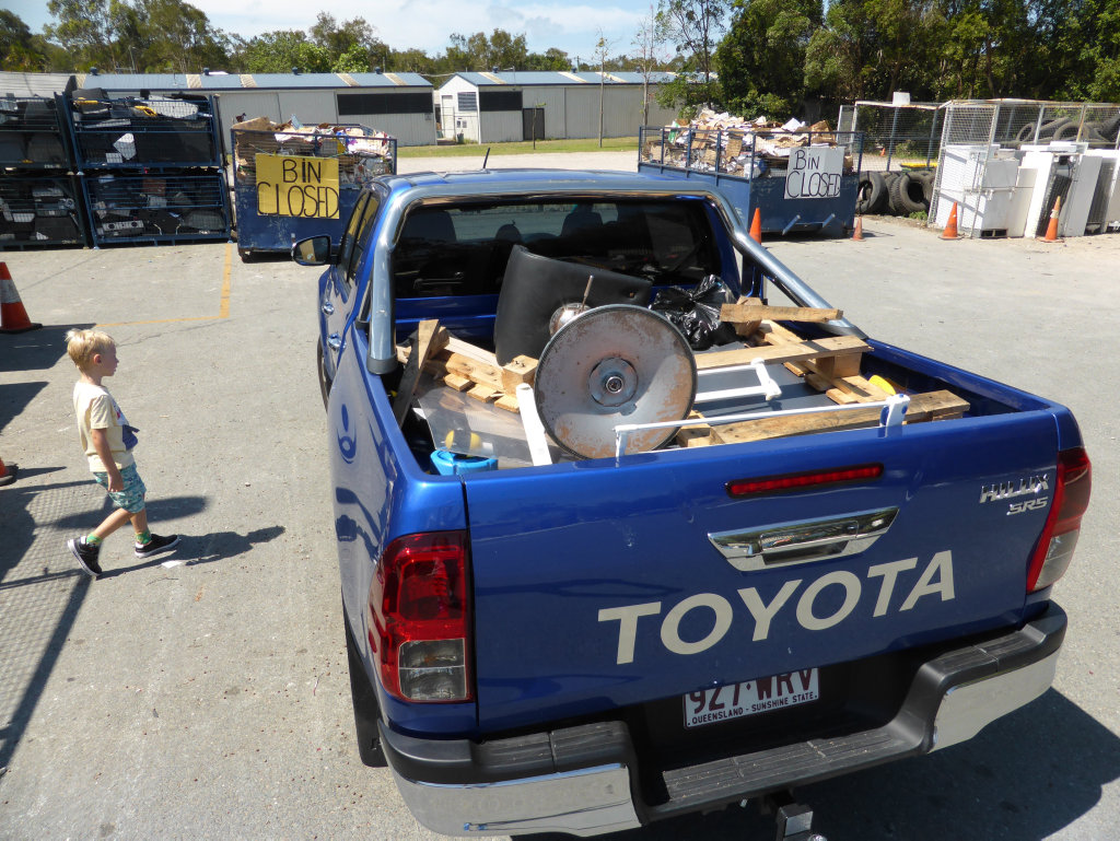 Trip to the dump in long term test 2016 Toyota HiLux SR5. Trip to the dump in long term test 2016 Toyota HiLux SR5.