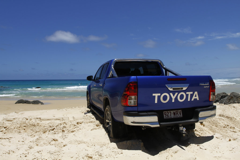2016 Toyota HiLux Double Cab 4x4 SR5 at Double Island Point, Qld. 2016 Toyota HiLux Double Cab 4x4 SR5 at Double Island Point, Qld.