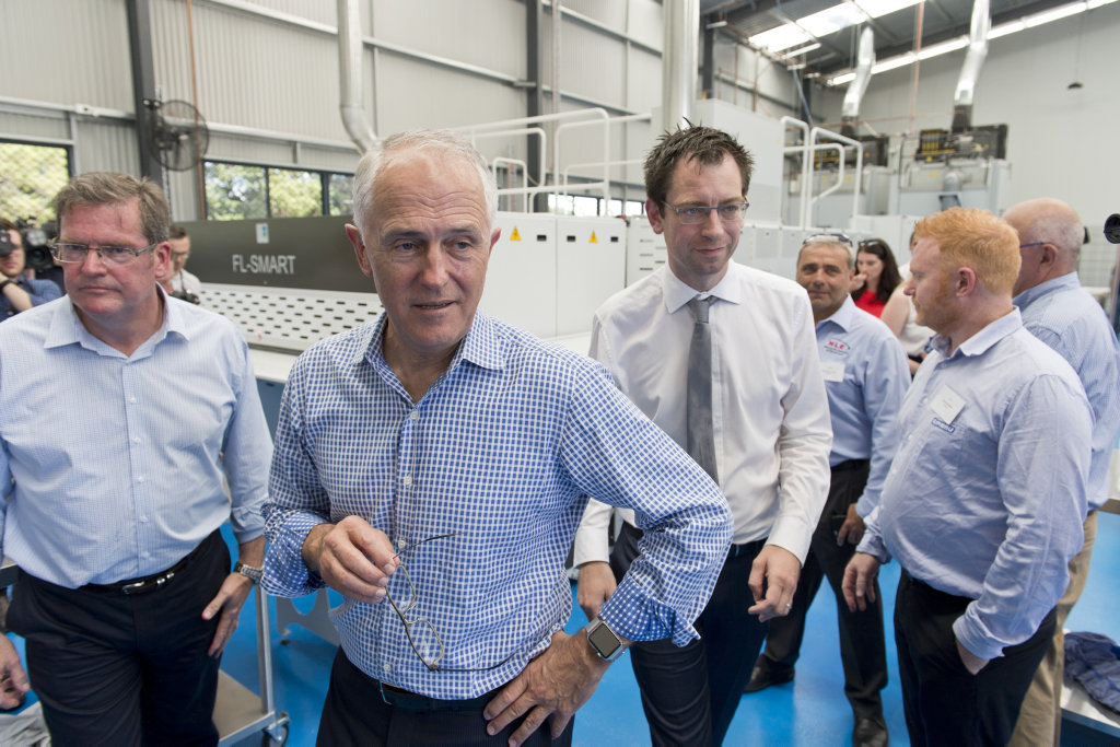Malcolm Turnbull tours Vanguard Laundry Service with Groom MP John McVeigh and Toowoomba Clubhouse' Luke Terry. Malcolm Turnbull tours Vanguard Laundry Service with Groom MP John McVeigh and Toowoomba Clubhouse' Luke Terry.