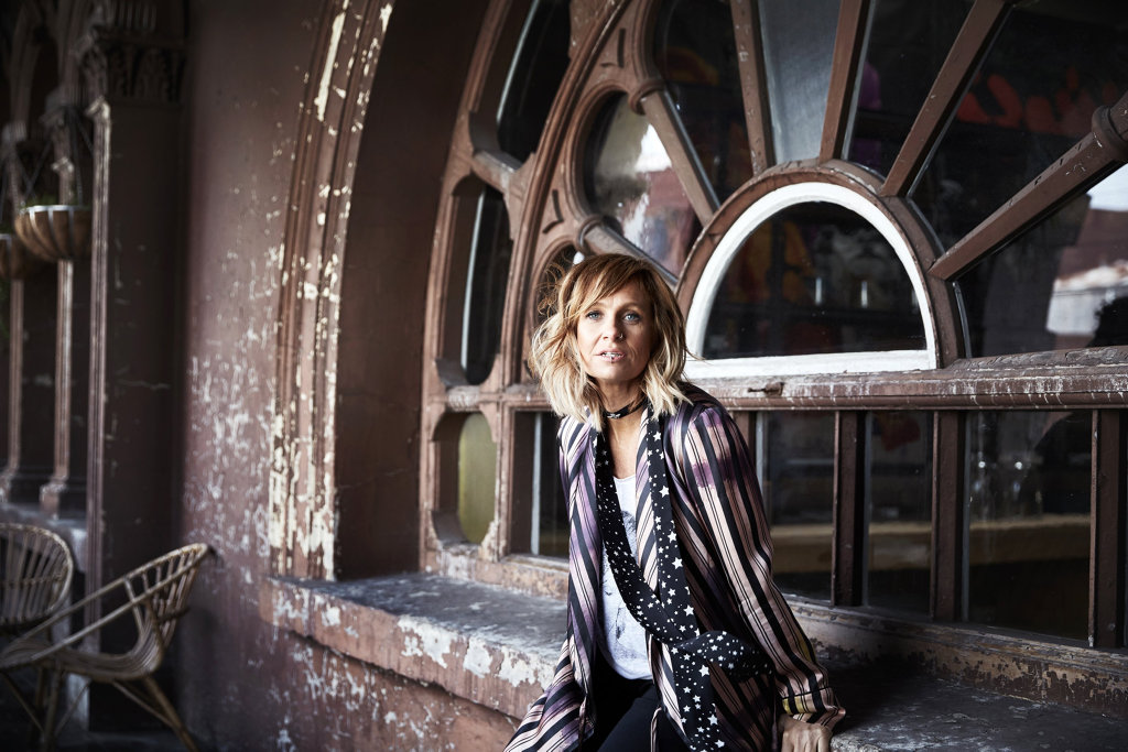 Kasey Chambers’ new album Dragonfly gets 3.5 stars from Cameron Adams. Kasey Chambers’ new album Dragonfly gets 3.5 stars from Cameron Adams.