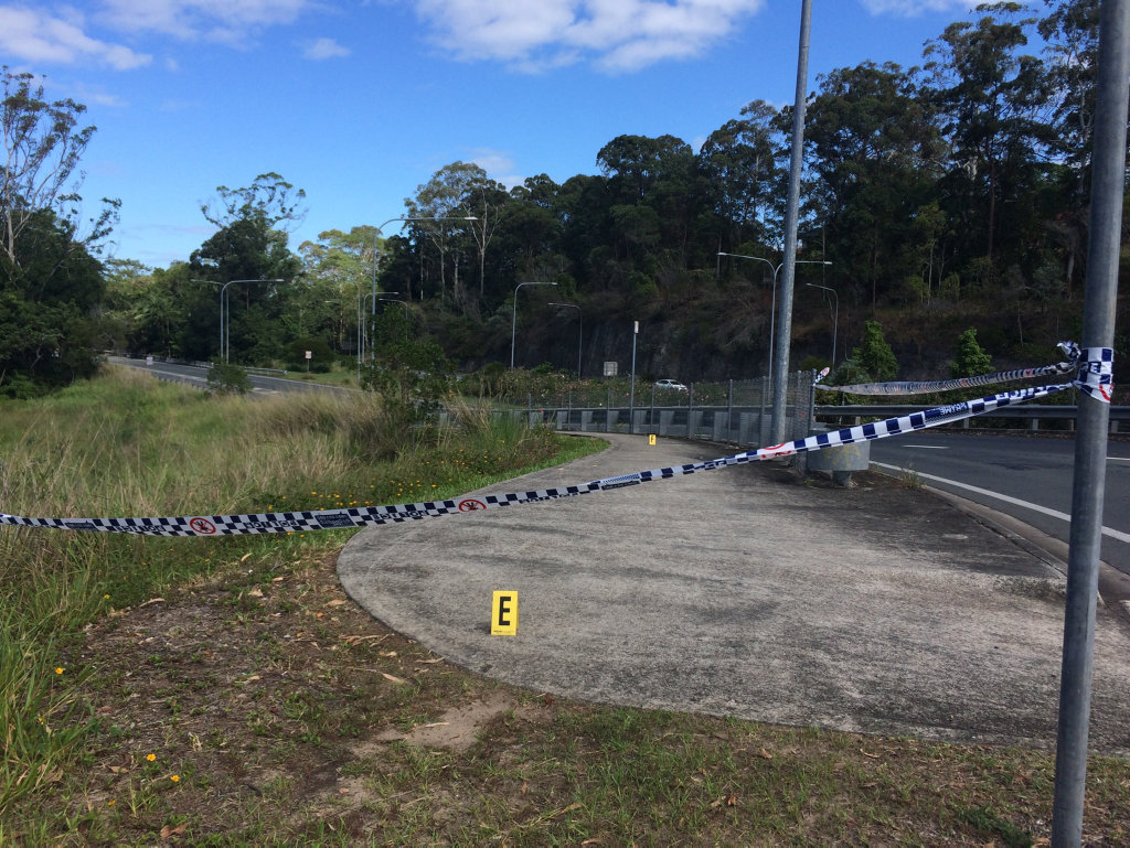 A blood trail goes across the road and down the hill along the Maroochydore Rd on ramp. A blood trail goes across the road and down the hill along the Maroochydore Rd on ramp.