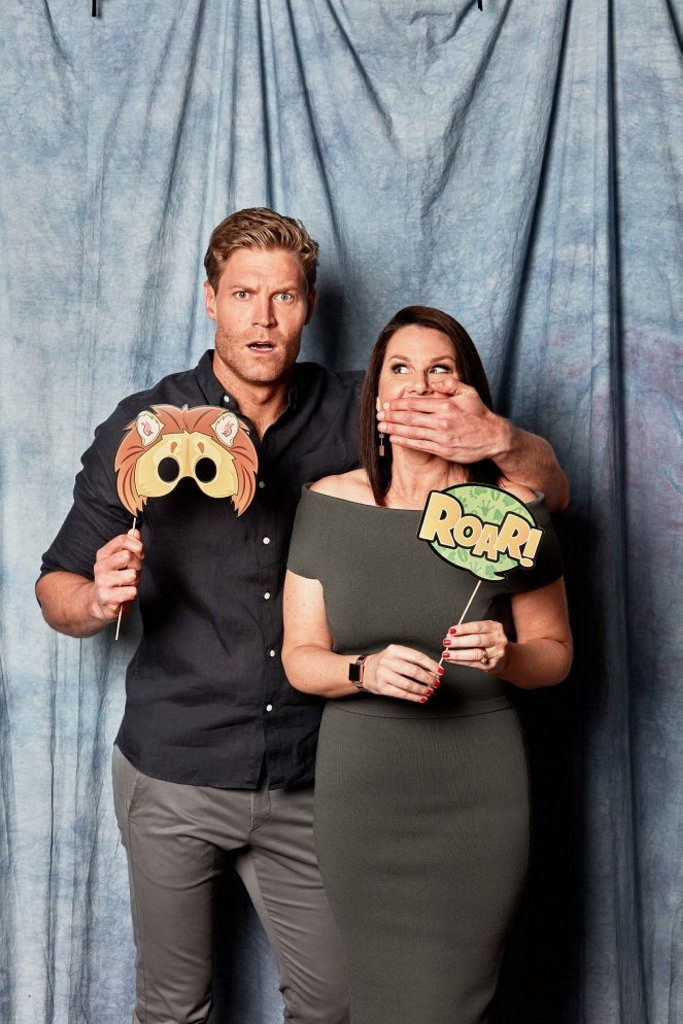 Chris Brown and Julia Morris host the TV series I'm A Celebrity... Get Me Out of Here! Chris Brown and Julia Morris host the TV series I'm A Celebrity... Get Me Out of Here!