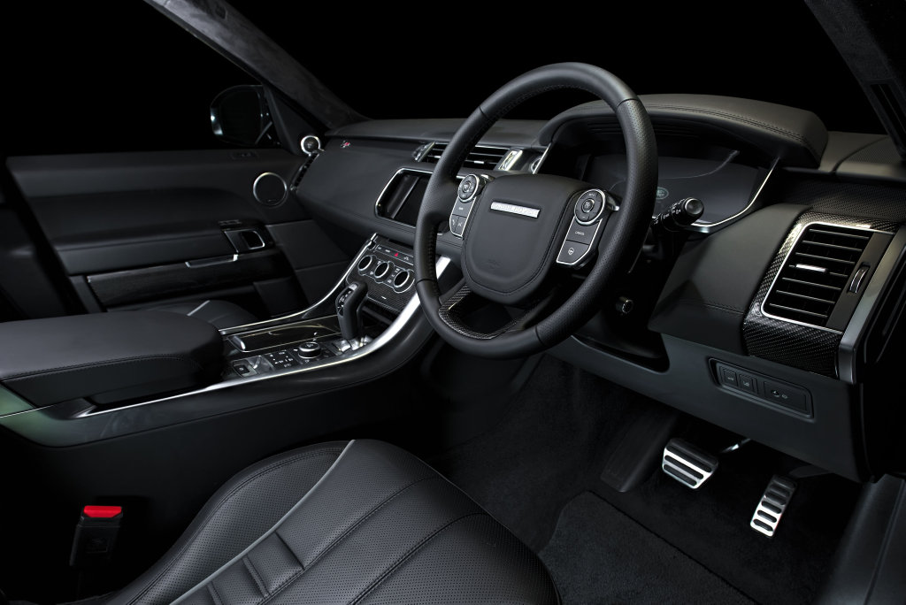 2017 Range Rover Sport SVR. 2017 Range Rover Sport SVR.