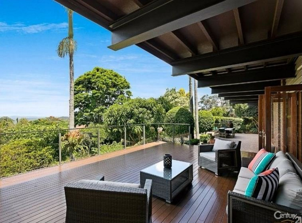 20 Leslie Street Rangeville Qld is for sale for $1,075,000.