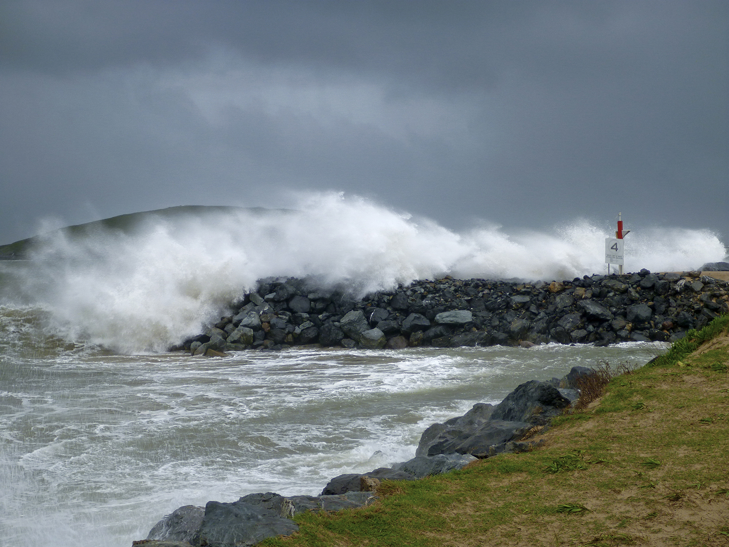 The Bureau of Meteorology has issued a coastal warning for NSW this weekend. 