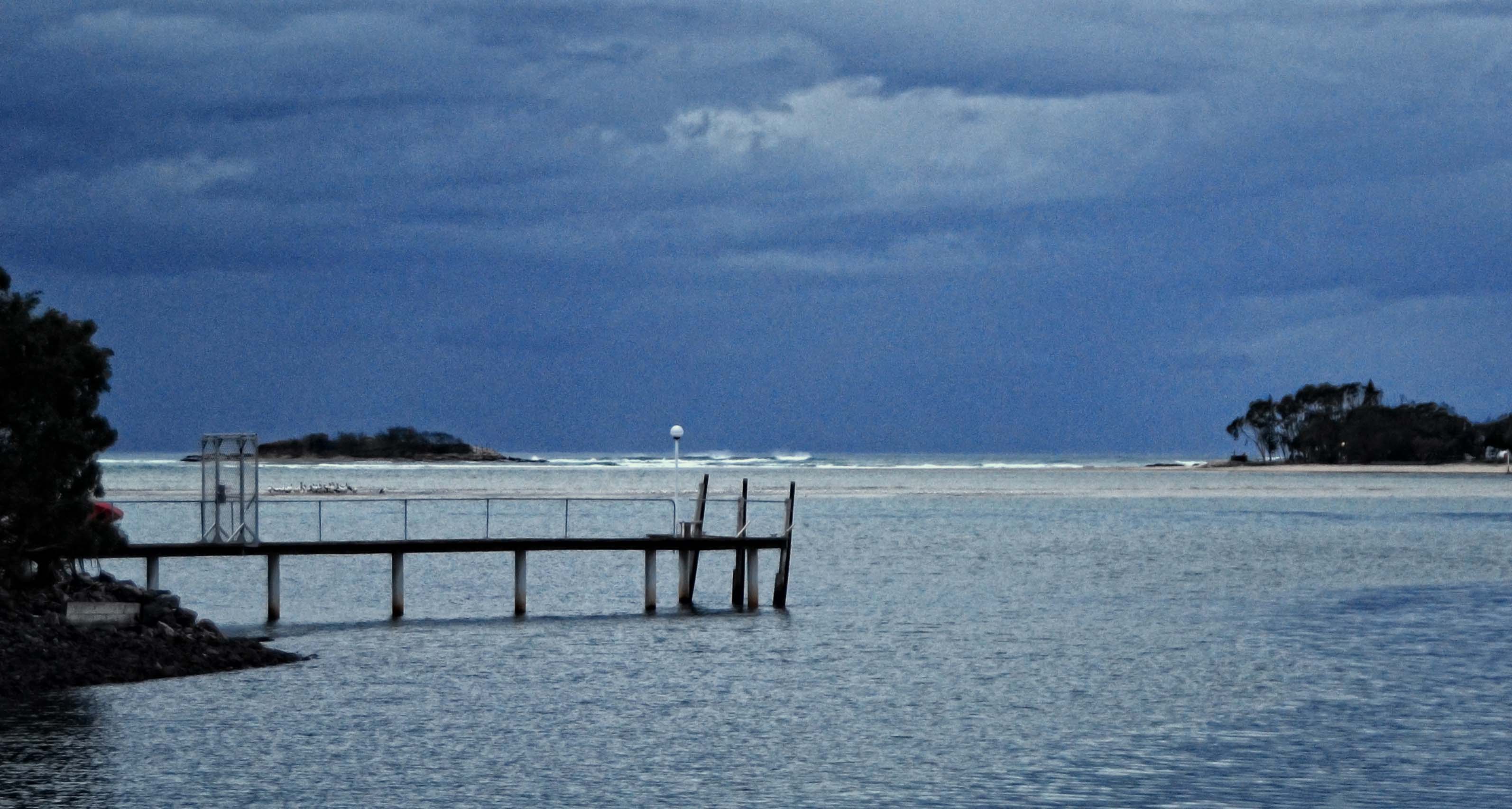 SEVERE THUNDERSTORM THREAT: Hail, heavy rain