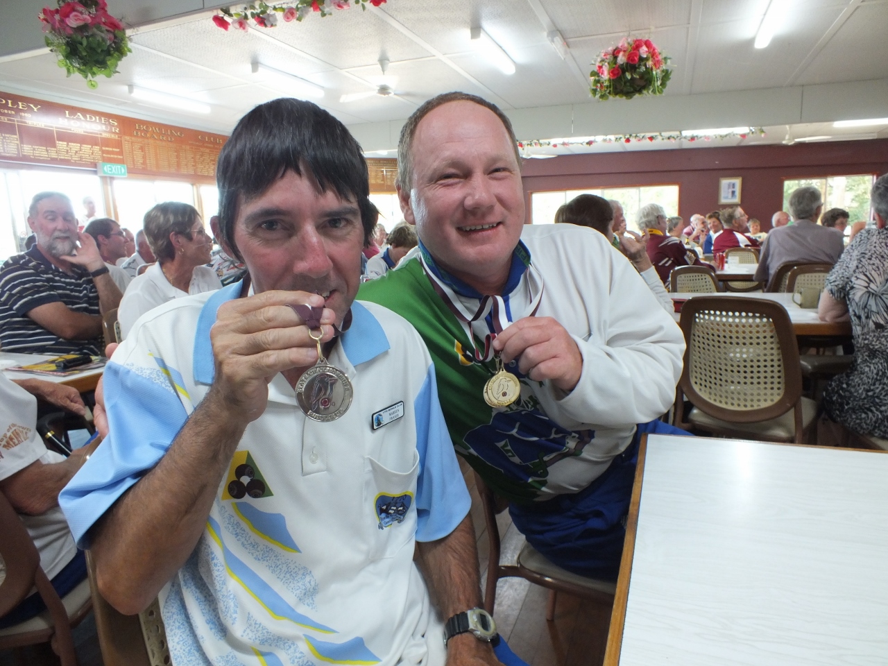 Warren Fraser (left) with Tony Bonnell.