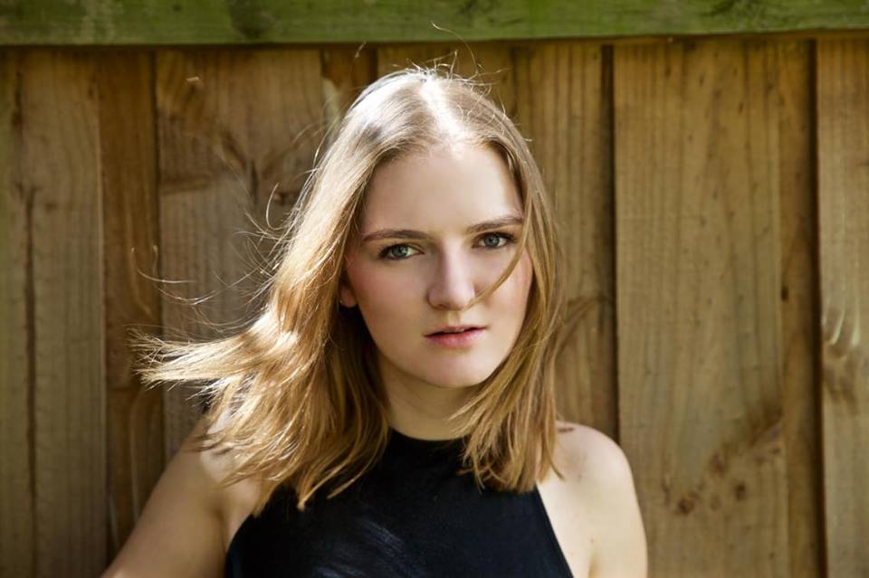 Photography by Stella Highdimes 